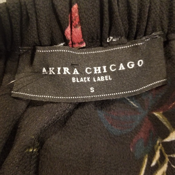 NEW! Akira Breathe In Floral Off Shoulder - Picture 5 of 8